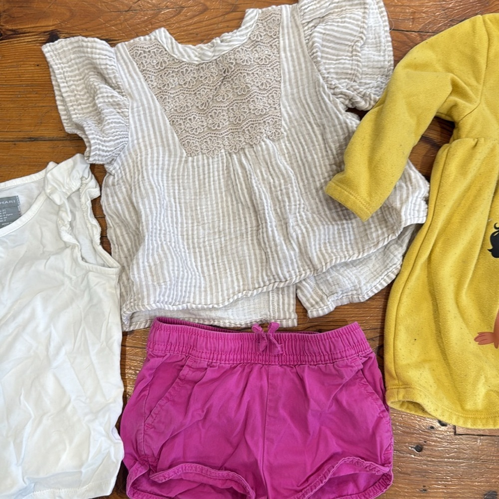 2T toddler girl bundle of clothes Sumer boho encanto dress size 2T - Picture 3 of 8